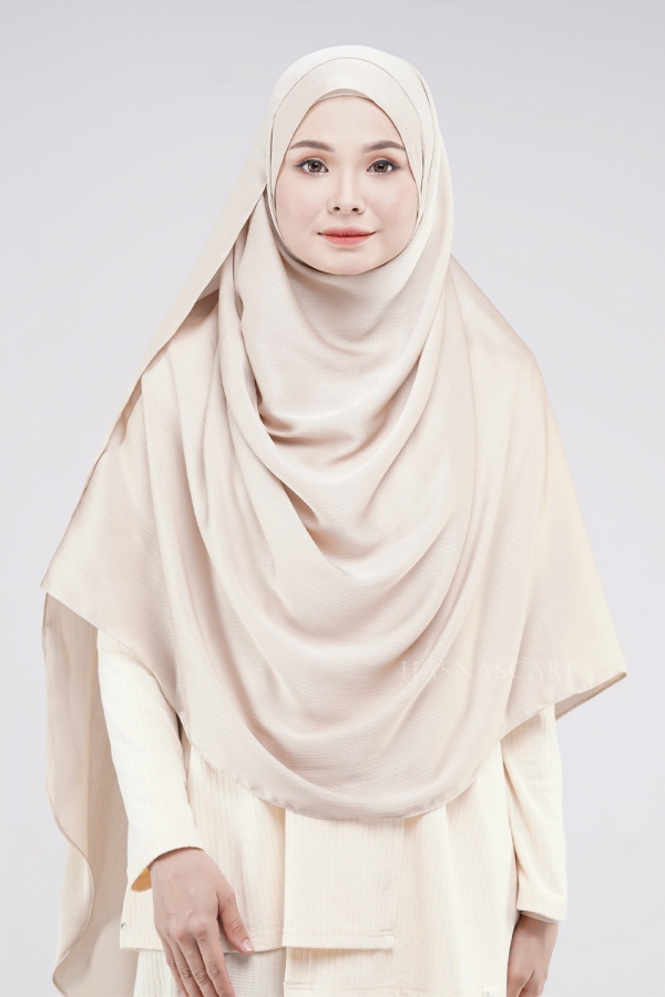 Hasna Premium Wide - Marzipan Hasna Premium Wide - Marzipan